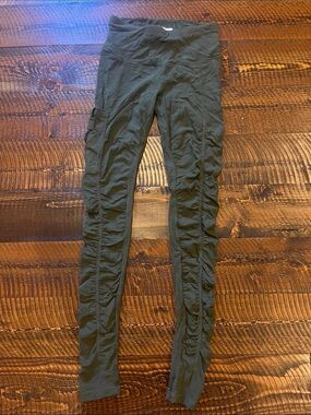 Nomads Hempwear Revival Ruched Olive Green Ruched Side Leggings XS